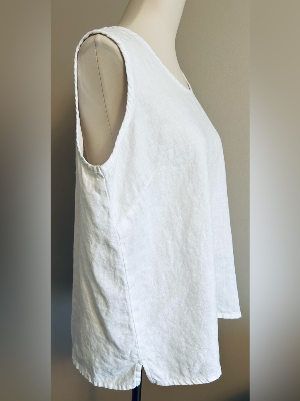 Dolcezza Linen Tunic Shell/Tank - Picture 5 of 8
